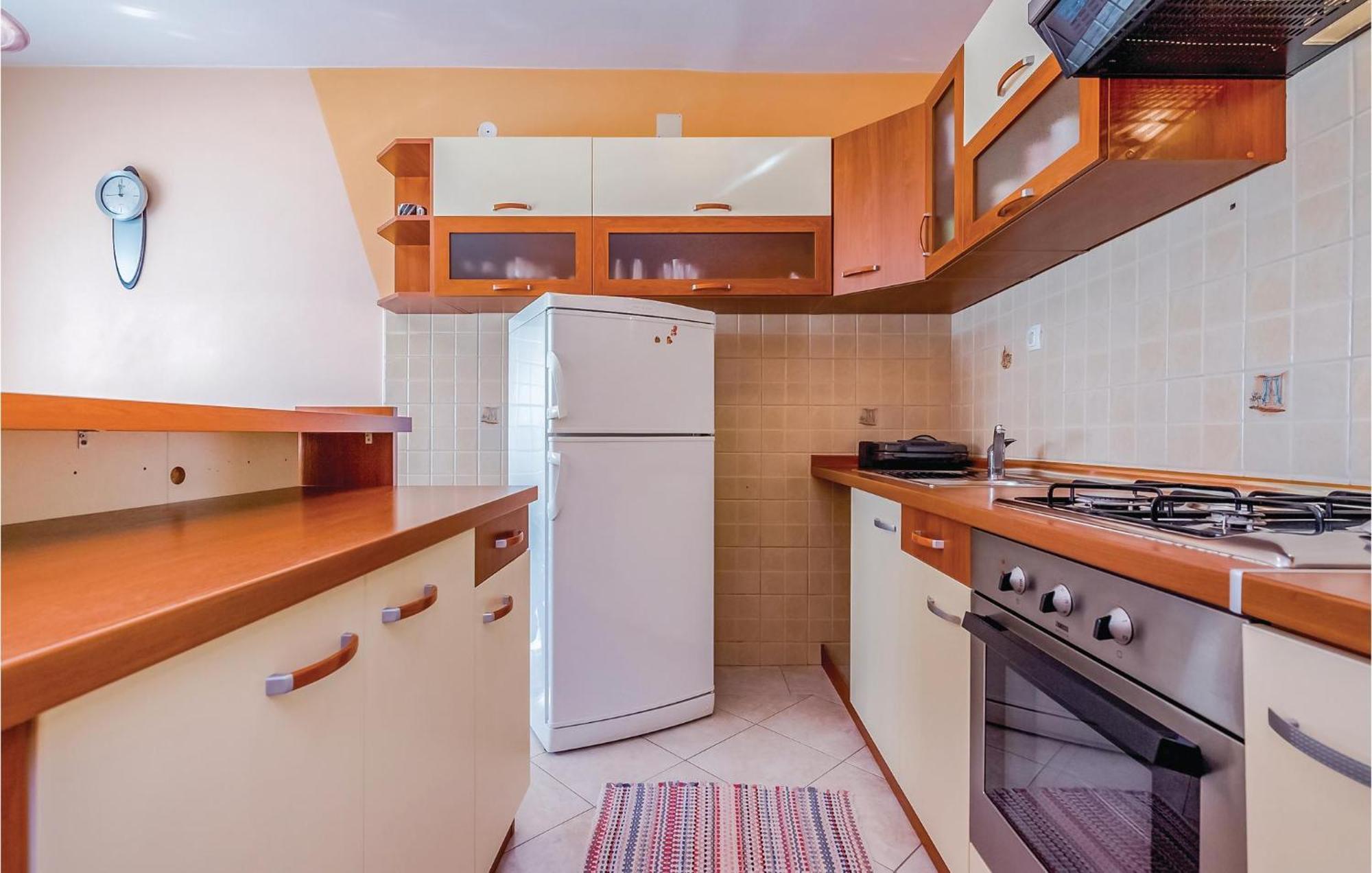Beautiful Apartment In Нови Винодолски Екстериор снимка